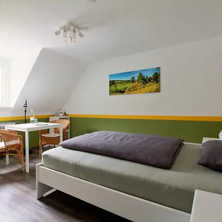 Quarto em Acomodações Particulares Toms Gaestehaus *
