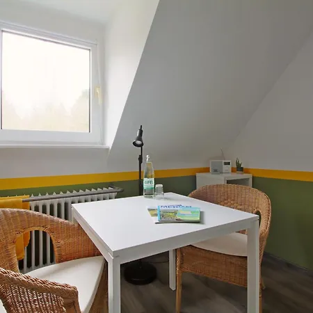 Toms Gaestehaus Homestay