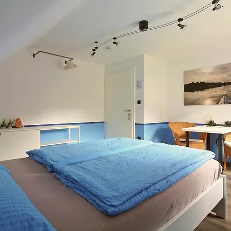 Toms Gaestehaus Rum i privatbostad *