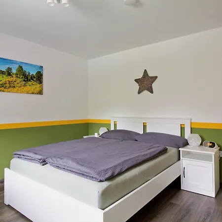 Quarto em Acomodações Particulares Toms Gaestehaus